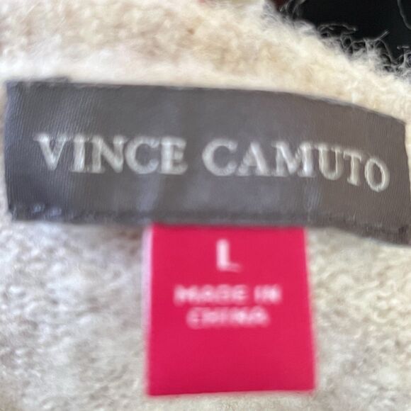 Vince Camuto Oversized Pullover Sweater Size Large Beige V-neck  Drop Shoulders - Picture 7 of 7